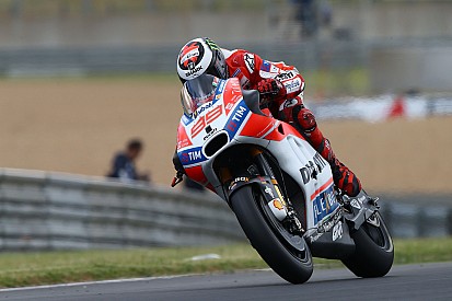 Lorenzo: “Ganar aquí es difícil, pero no imposible. Todo puede pasar”