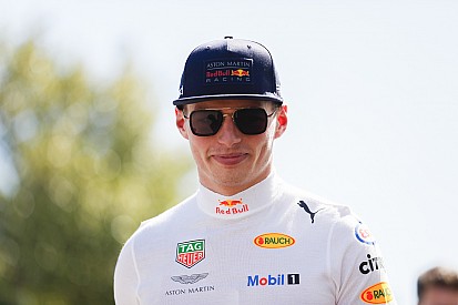 Verstappen “optimistisch maar realistisch” aan vooravond nieuw F1-seizoen