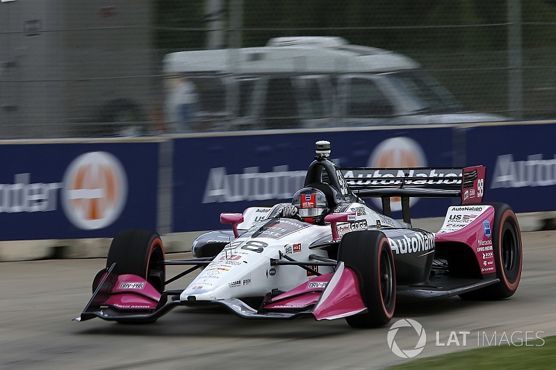 Andretti voa em Detroit e conquista pole; Kanaan é 15º