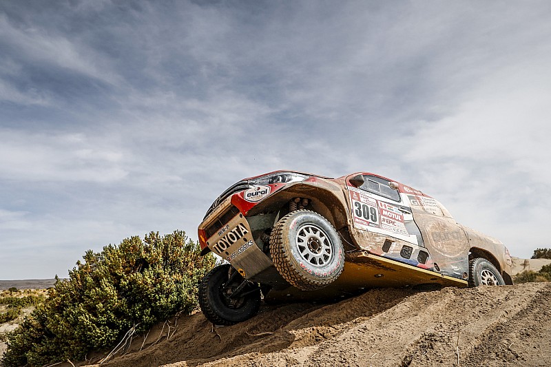 Dakar 2018, 11. Etap: Toyota ile Ten Brinke en hızlı, Sainz'ın cezası silindi
