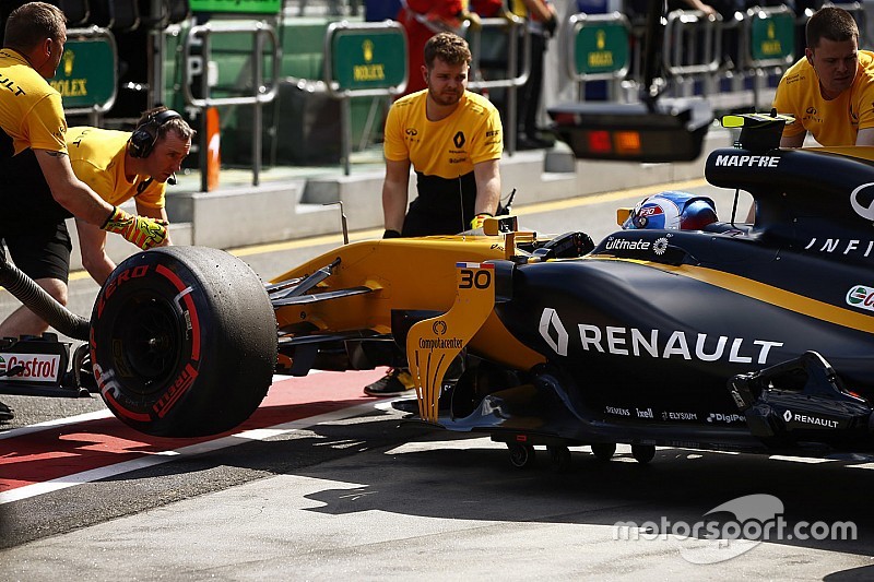 Палмер попросил Renault проверить его шасси