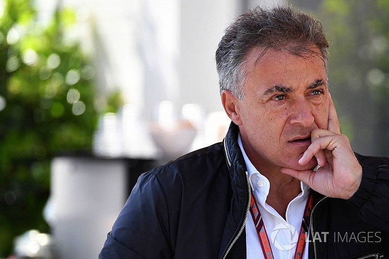 Jean Alesi lanza su academia de eSports