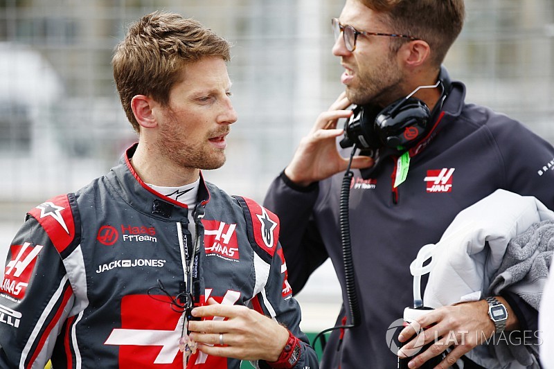 Grosjean: esbarrão em botão do volante originou acidente