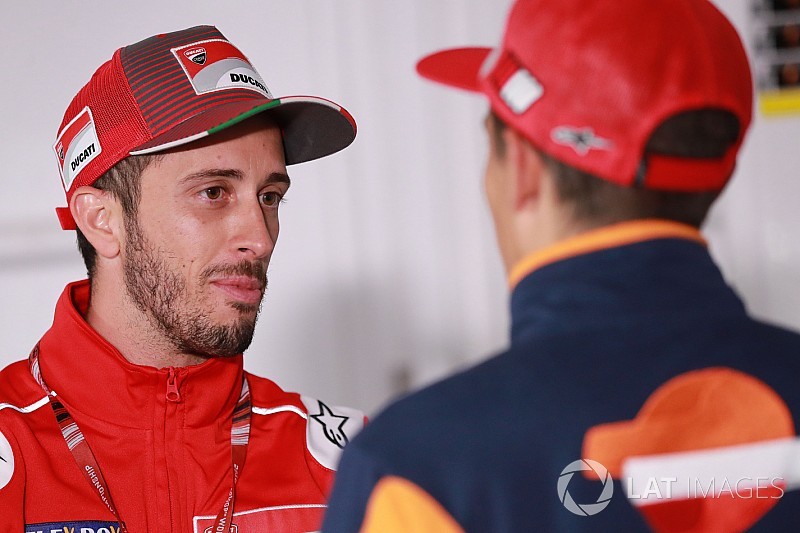 Dovizioso snelste in VT1 op Misano, Marquez en Rossi buiten top-tien