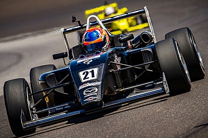 USF2000 Indianapolis: Van Kalmthout wederom op het podium