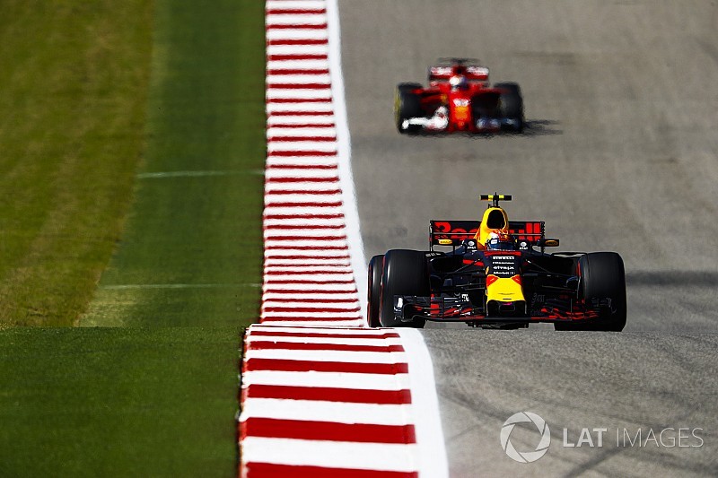 Verstappen noemt stewardssysteem in Formule 1 ‘totaal waardeloos’