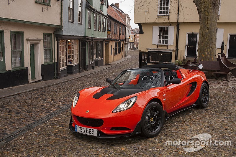 Lotus Elise Cup 250: nog lichter, nog sneller