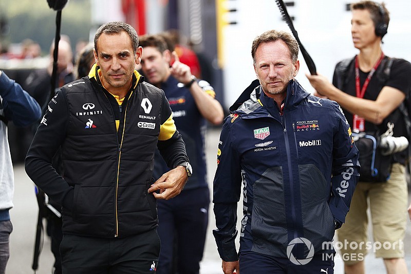 Renault: Red Bull мешала нам продлить контракт с Сайнсом – и потеряла Риккардо