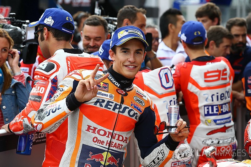 Marquez blijft Ducati-fabrieksrijders voor in kwalificatie GP Oostenrijk