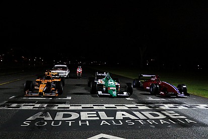 VIDEO: La carrera nocturna de Fórmula 1 en Adelaida