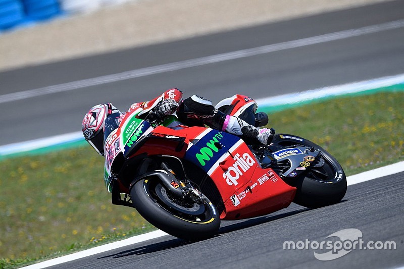 Espargaró prefiere que Aprilia no incorpore un equipo satélite
