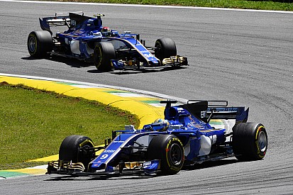 Sauber set to reveal 2018 line-up amid Alfa Romeo rumours