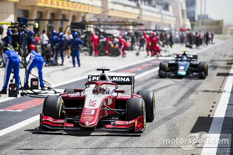 GALERI: Aksi feature race F2 Bahrain