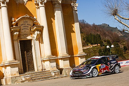 WRC Corsica: Ogier vergroot voorsprong, Meeke en Latvala crashen