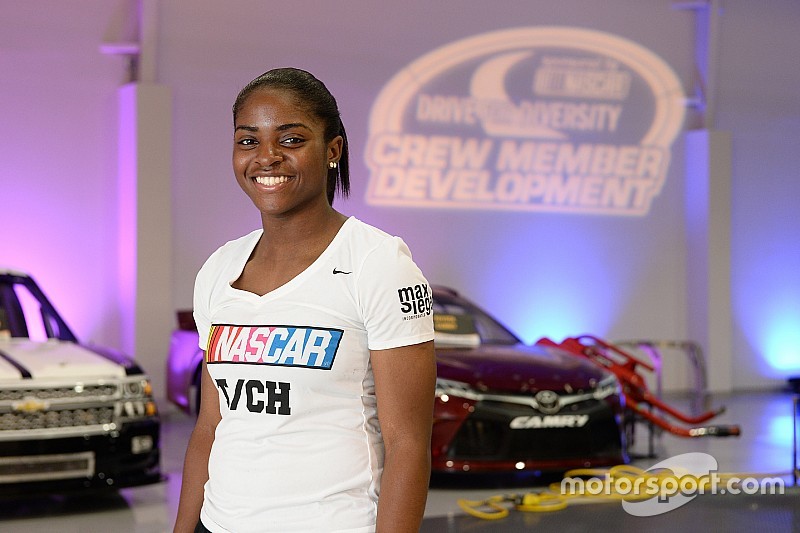 NASCAR Drive for Diversity female crew members ready for Daytona