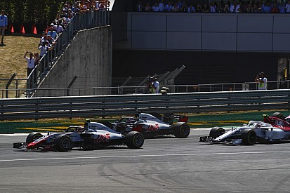 Haas: Grosjean, temastan ötürü Magnussen'den özür diledi