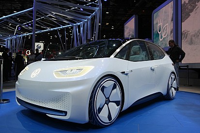 Volkswagen на межі нового скандалу та відклав випуск електромобіля I.D.