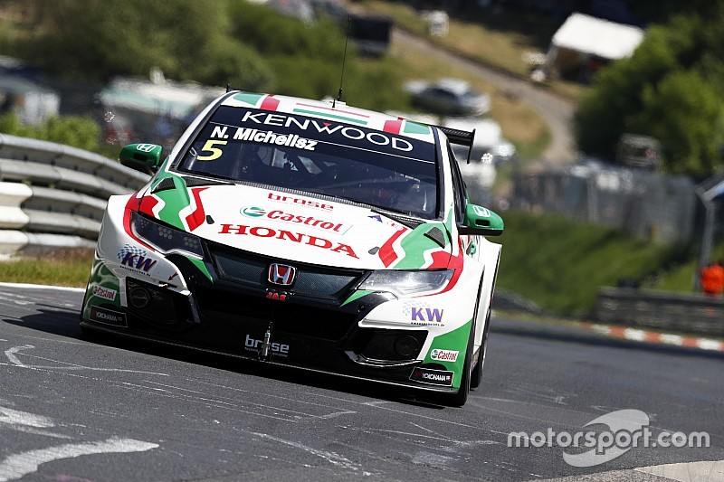EL1 - Michelisz le plus rapide, Ehrlacher accidenté