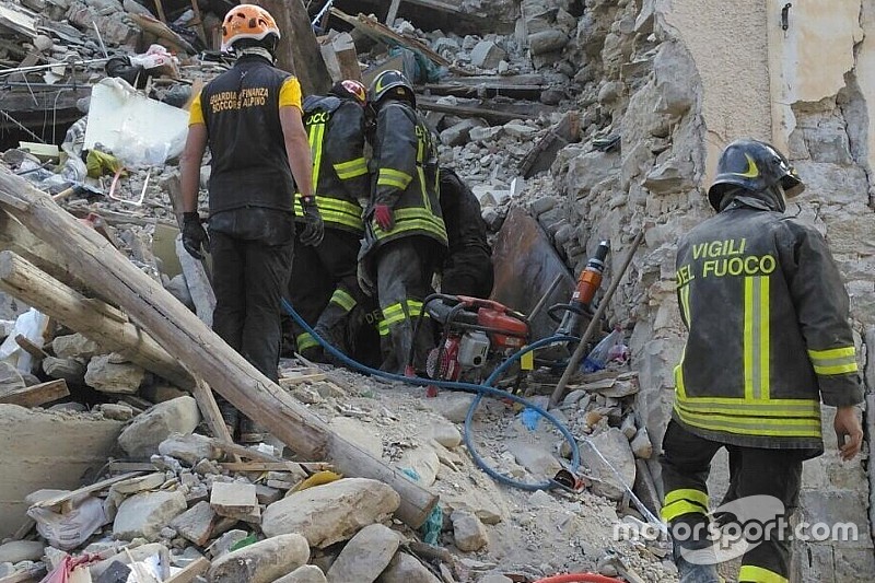 Terremoto nel Centro Italia: ecco le reazioni dei piloti sui social