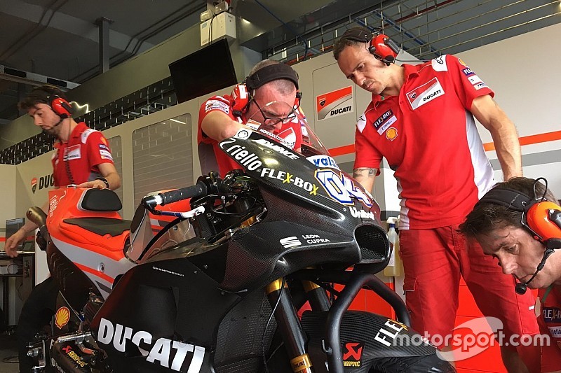 Довіціозо не зміг обрати найкращий обтічник для мотоцикла Ducati