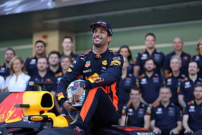 Red Bull: Ricciardo'yu sonsuza dek bekleyemeyiz
