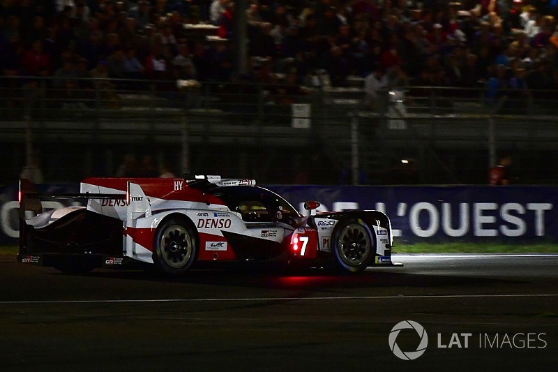 Alonso ataca a Pechito y pone al rojo vivo la pelea por primer lugar