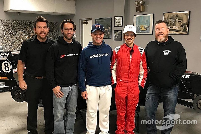 Filho de Barrichello, Eduardo confirma estreia na F4