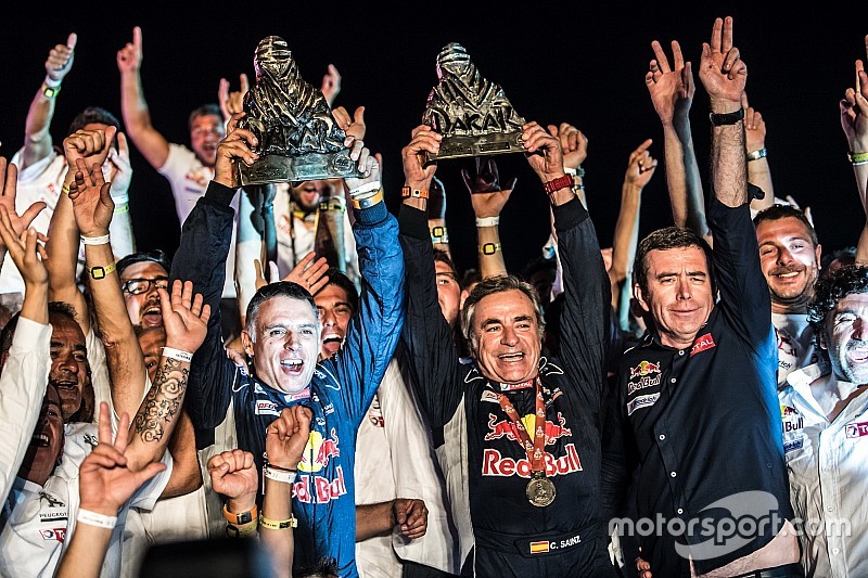 Galería: así volvió a la gloria Sainz ocho años después