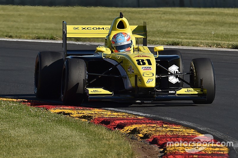 Fischer signs for full Pro Mazda season with Pelfrey