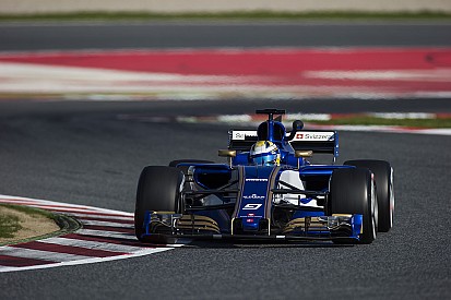 Ericsson: "Los F1 2017 ofrecerán más adelantamientos de verdad"