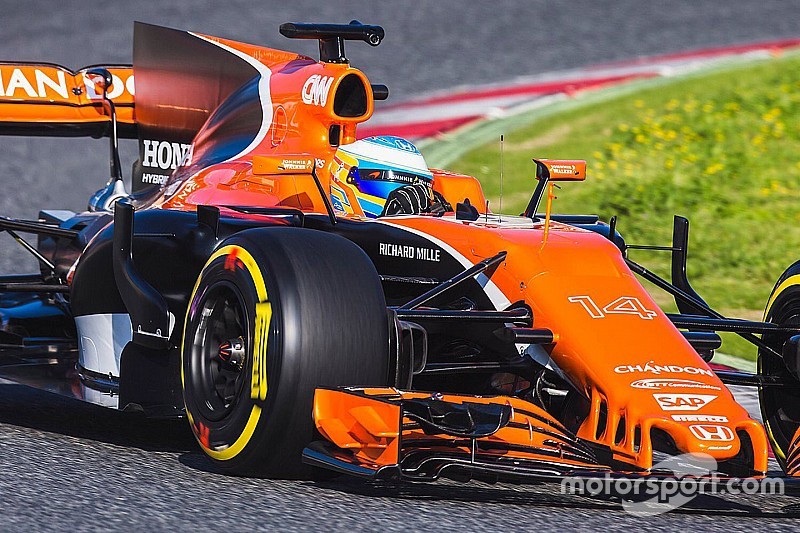 【F1】マクラーレン・ホンダMCL32、アロンソの手で初走行