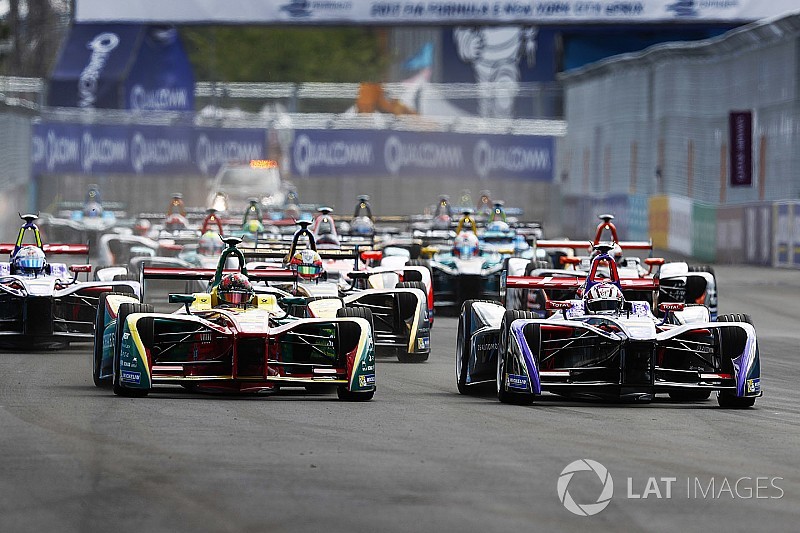 「F1にとってフォーミュラEは脅威ではない」とハース代表が分析