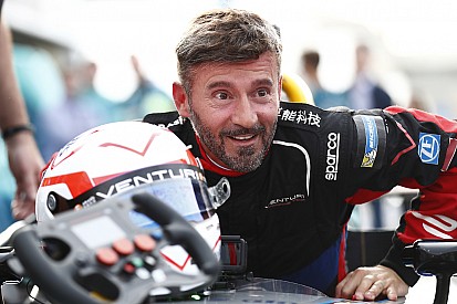 Max Biaggi ambassadeur van FE-team Venturi