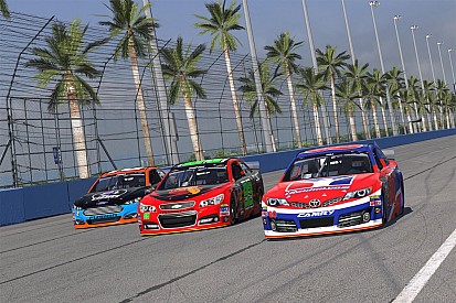 Bientôt une ligue professionnelle de NASCAR sur iRacing ?