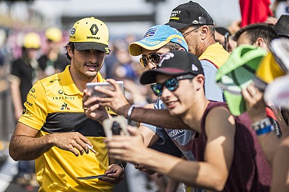 Sainz: Red Bull'un Honda'ya geçişi geleceğimi etkilemeyecek