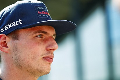 Lauda: 2017'de Verstappen'le anlaşmaya çalıştık