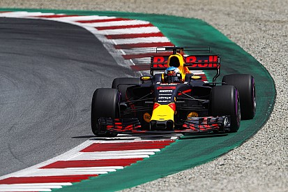 Horner: Ricciardo son turlarda sıralama modundaydı