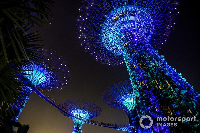El jueves de Singapur, en fotos