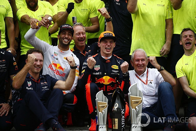 Jos Verstappen: „A fiam teljesen megérdemelten és erőből nyerte meg a Maláj Nagydíjat”
