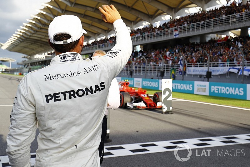 Hamilton :