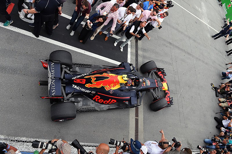 Hivatalos: Hondára vált a Red Bull az F1-ben