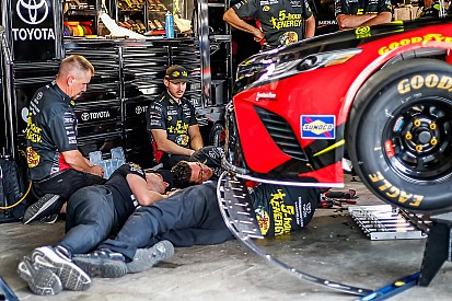 Dover Cup practice mired by inspection delays; Menard fastest