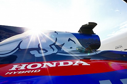 Video: De redenen van Red Bull om over te stappen naar Honda