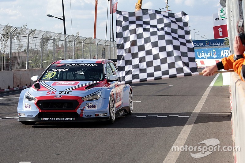 WTCR у Марракеші: Тарквіні виграв першу гонку