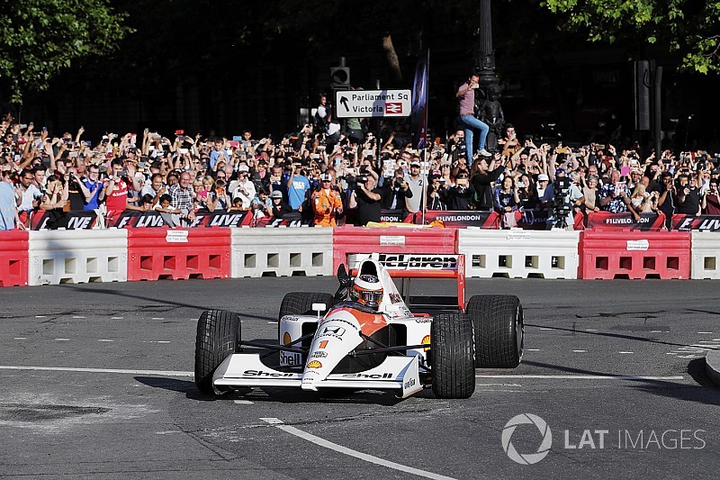 Analysis: Unlocking the secret to growing F1's fanbase