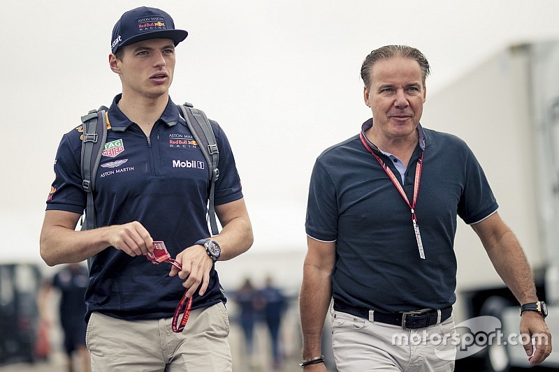 Verstappen over Ocon: “Ik kon ook naar juniorprogramma, maar hield zelf regie”