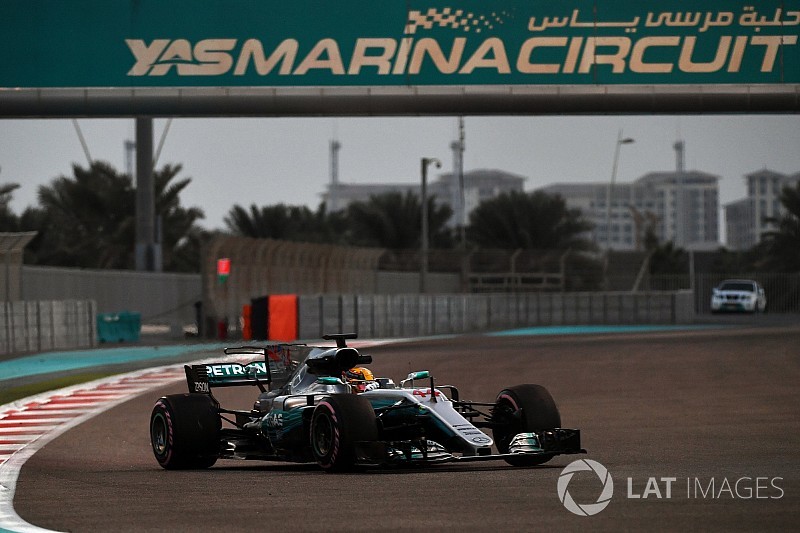 Hamilton, Rossi, Monger en Mercedes maken kans op Laureus Awards