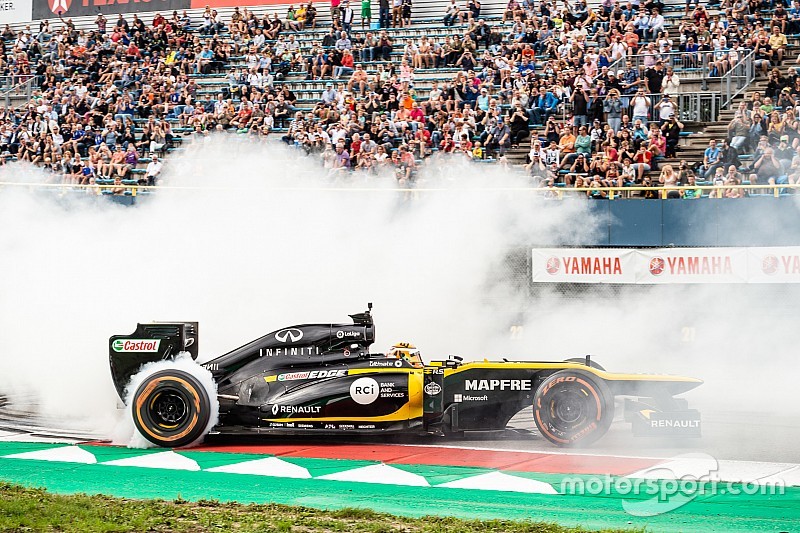 Aitken trakteert Assen op Formule 1-actie: