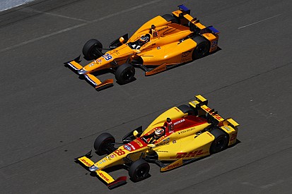 Hunter-Reay: Alonso would relish “world’s most competitive series”