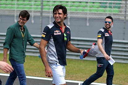 Sainz: „Úgy tűnik, a Toro Rossóval fejezem be a szezont”